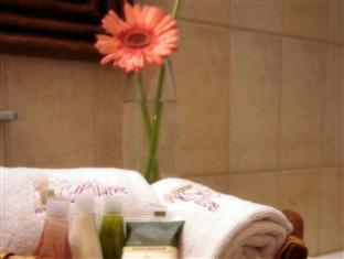 Hotel Pilares
